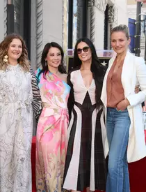 Red Carpet Retro – 2011