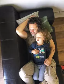 Cum-arată-nepotul-lui-Florin-Piersic-2