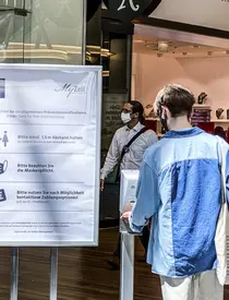 Frankfurt-Airport-2-900×1495