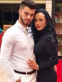 La scurt timp după împăcarea cu Jador, Ella de la Puterea Dragostei i-a dat o altă lovitură. E vorba despre Iancu Sterp!