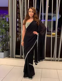Ce a obligat-o Salman Khan pe Iulia Vântur să facă pentru a rămâne cu el. Așa i-a demonstrat iubirea actorului indian