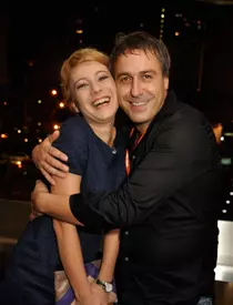 Mirela-Oprisor-Aspirina-din-Las-Fierbinti-si-sotul-sau-Mimi-Branescu-si-fiica-lor-Ana