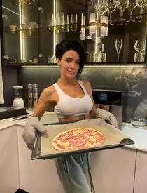 Adelina-Pestritu-casa-1