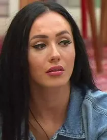 Ella-de-la-Puterea-Dragostei-și-George-Pian