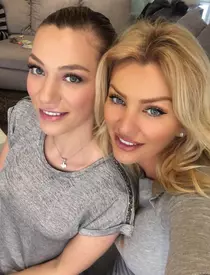 Brigitte-Pastramă-soră-Gabriela-1