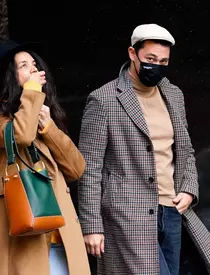 Katie-Holmes-3-683×1024