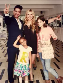 Jorge își lasă fiul să poarte haine de fetițe și chiar și-a explicat gestul: „L-am dat și cu ojă”