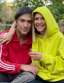 Adela Popescu și Radu Vâlcan așteaptă al treilea copil? Cine i-a dat de gol