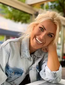 Amna eliminată Survivor (2)