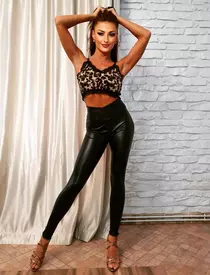 Cine este Elena Marin de la Survivor