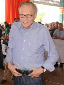 Larry-King-a-murit-1