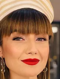 Alexandra-Ungureanu-1