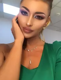 Andreea Bălan o susține pe Elena Marin de la Survivor, după ce Zanni a acuzat-o că își înșală iubitul. Ce mesaj a transmis