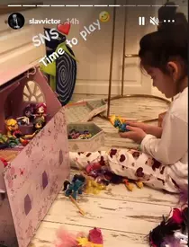 2021-03-03-10_33_05-Stories-•-Instagram