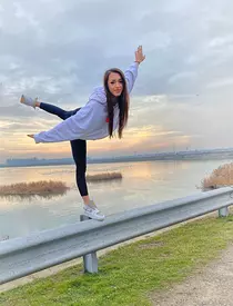 Larisa-Iordache-1