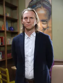 Ruslan-Cojocaru-Sef-sub-acoperire-1