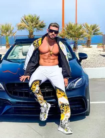 ce-tarife-are-dorian-popa-pe-instagram-1