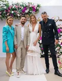 De ce au lipsit Dani Oțil și Gabriela Prisăcariu de la nunta nașilor lor, Roxana Ionescu și Tinu Vidaicu