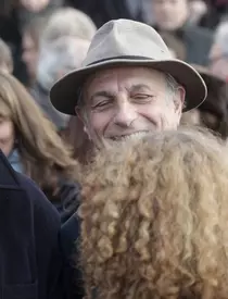 Dennis Berry a murit