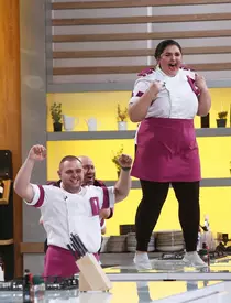 narcisa-birjaru-a-castigat-chefi-la-cutite-ce-va-face-cu-premiul-1