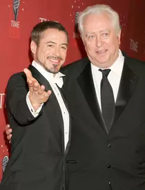 a murit Robert Downey Sr