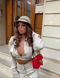 andra-volos-relatie-barbat-insurat-1