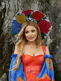 Copertă-VIVA-aprilie-2019-3