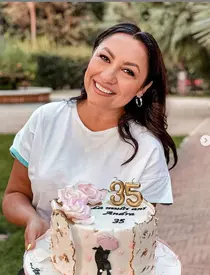 Andra împlinește azi 35 de ani și 13 de la nuntă. Familia Măruță sărbătorește la Roma