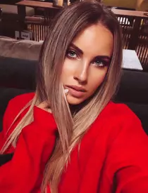 Otniela-Bravo-ai-stil-1