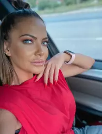 De ce boală gravă suferă Andreea Antonescu încă din copilărie: „Beau și zece litri de apă pe zi”