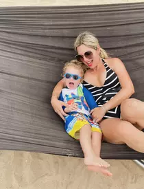 iasmina-hill-imagini-bebelus-nascut-o-luna9