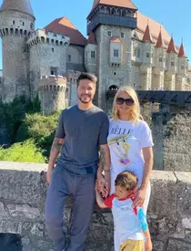 Jorge și soția lui, Ramona, au împlinit 8 ani de căsătorie: „Leșina în biserică, la cununia religioasă”