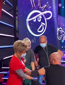 Mihai Bendeac s-a simțit rău și a solicitat îngrijiri medicale la iUmor. Delia a postat imaginile