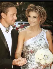 Divorțează sau nu Anamaria Prodan și Laurențiu Reghecampf? Mesajul transmis de impresară: "Tu ești..."