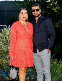 Ce mesaj i-a transmis Oana Roman lui Marius Elisei, de ziua lui de naștere: „Să ne iubim mereu la fel