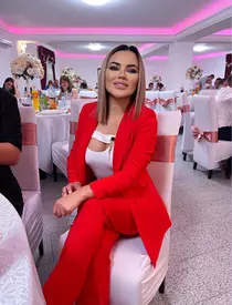 Ce a făcut Carmen de la Sălciua după ce s-a aflat că iubitul ei este însurat: „Știe că nu-mi face bine...”