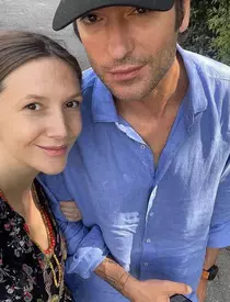 Adela Popescu, atac de panică în avion: "Am pupat pământul că sunt în siguranță"