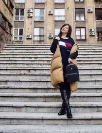 5F53B64B-829F-44CF-B1D2-A8A907C2FF44-6