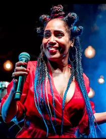 Biu Marquetti bunica la 47 de ani