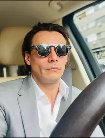 marius-manole-decoratie-klaus-iohannis-1