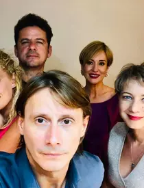 921506_565272023511464_1515335335_o