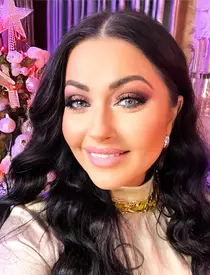 Gabriela Cristea, acuzată de fani că-și editează prea mult fotografiile: „În toate pozele ești așa de slabă și la televizor te arată...”