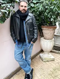 maurice-munteanu-servicii-intime-2