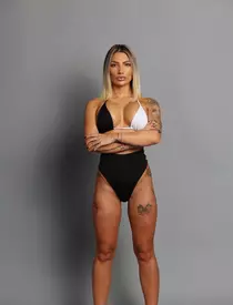 ana-dobrovie-survivor-11