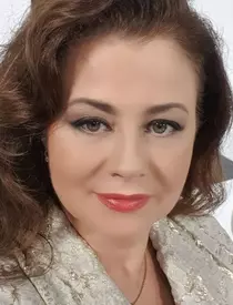 corina-danila-sacrificii-boala-1