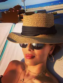 iulia-vantur-ironizata-1