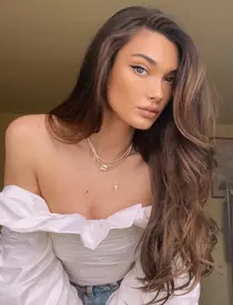 Modelul Ștefania Ivănescu a născut. Prima imagine cu bebelușul