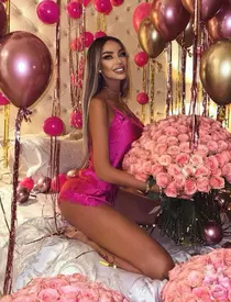 bianca-dragusanu-petrecere-1