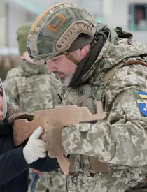 7Papa-Francisc-683×1024-1