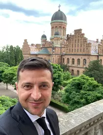 volodimir-zelenski-poza-copilarie-4